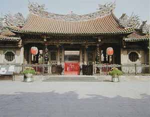 Lungshan temple image